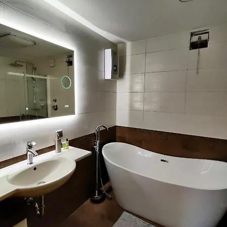 Loft In *